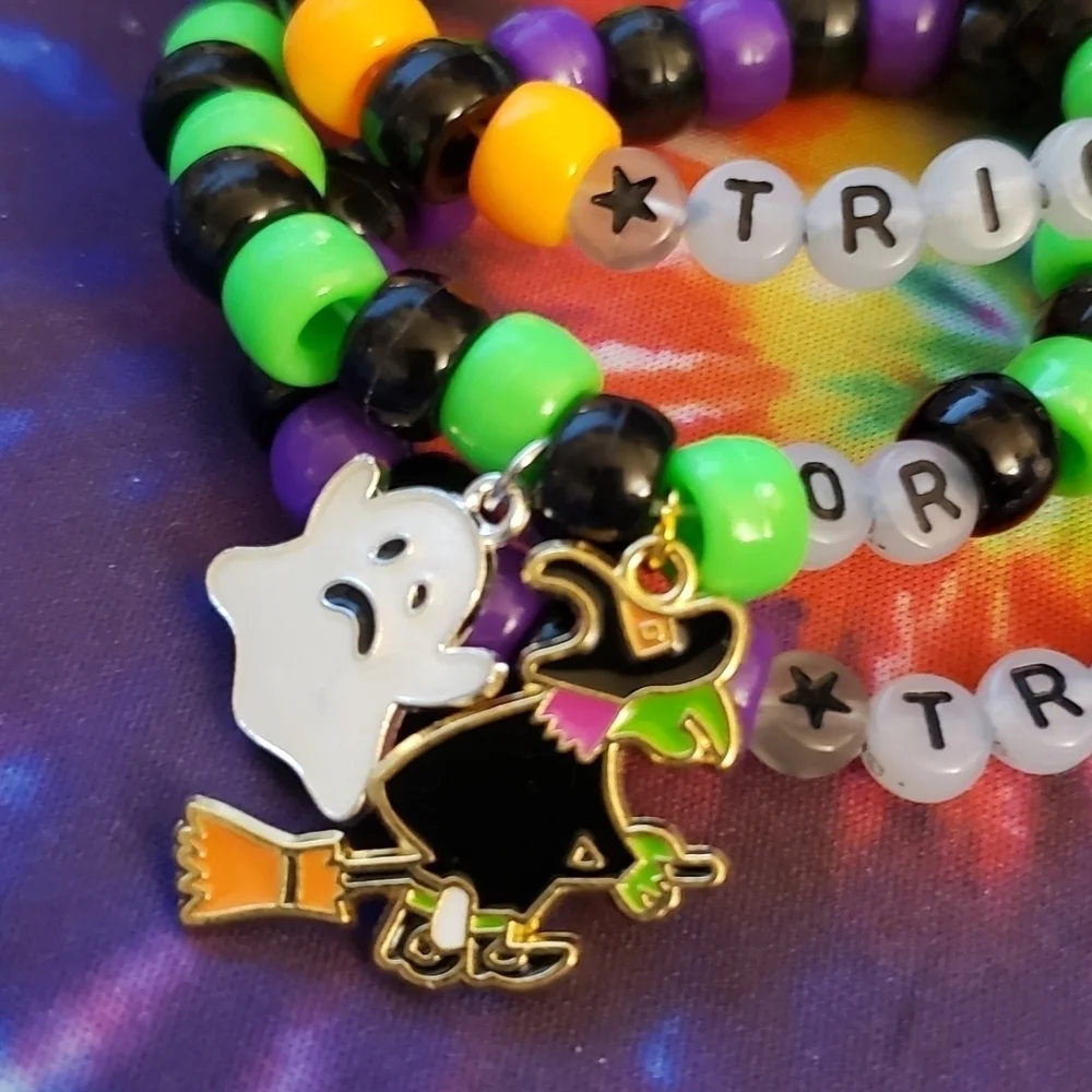 Handmade Beaded Halloween Trick or Treat Stacked Charm Bracelets - Picture 5 of 8